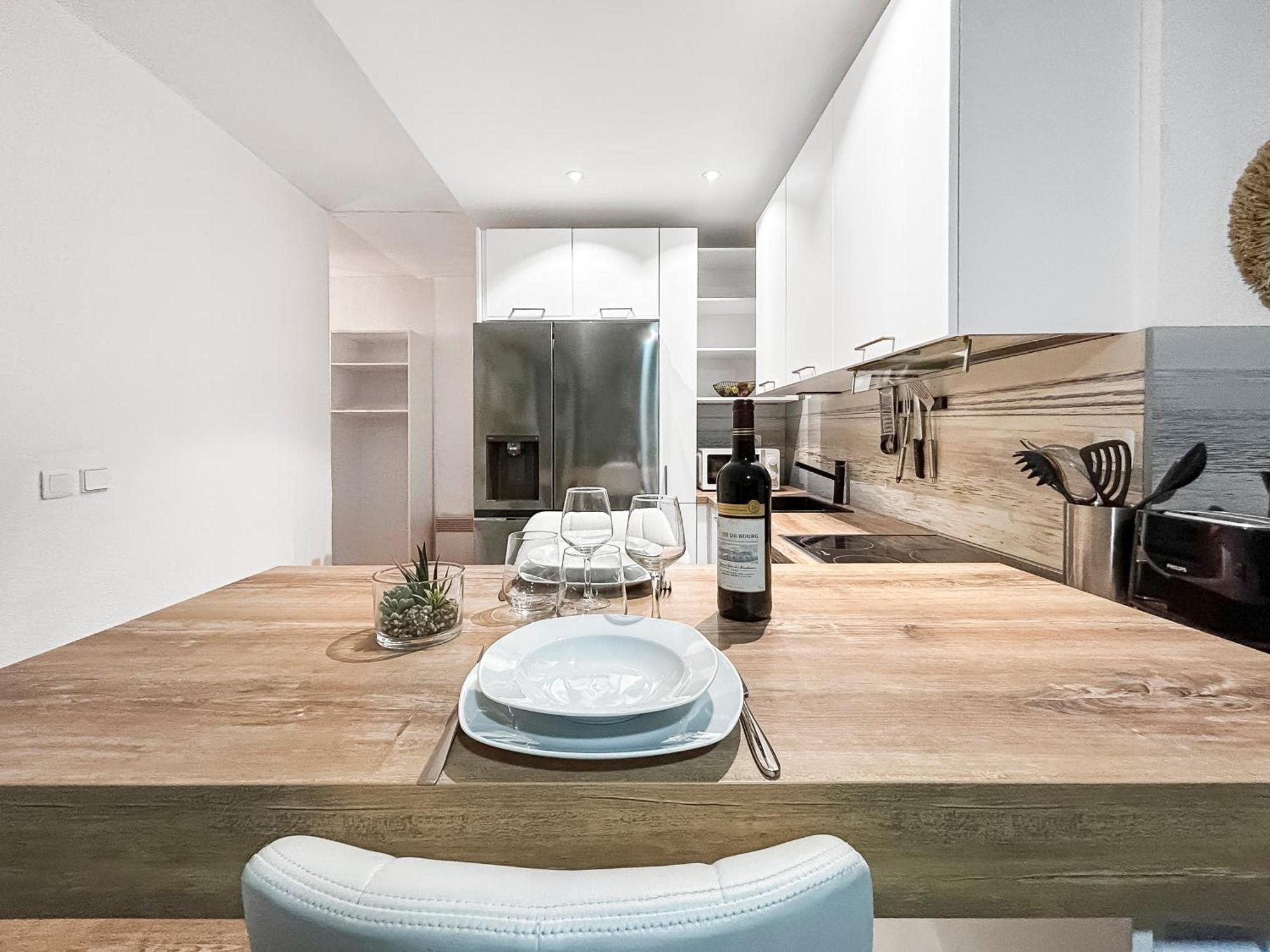Apartament Balcon, Parking, Piscine Et Clim' A 2 Pas Du Port Santa Lucia Saint-Raphaël Zewnętrze zdjęcie