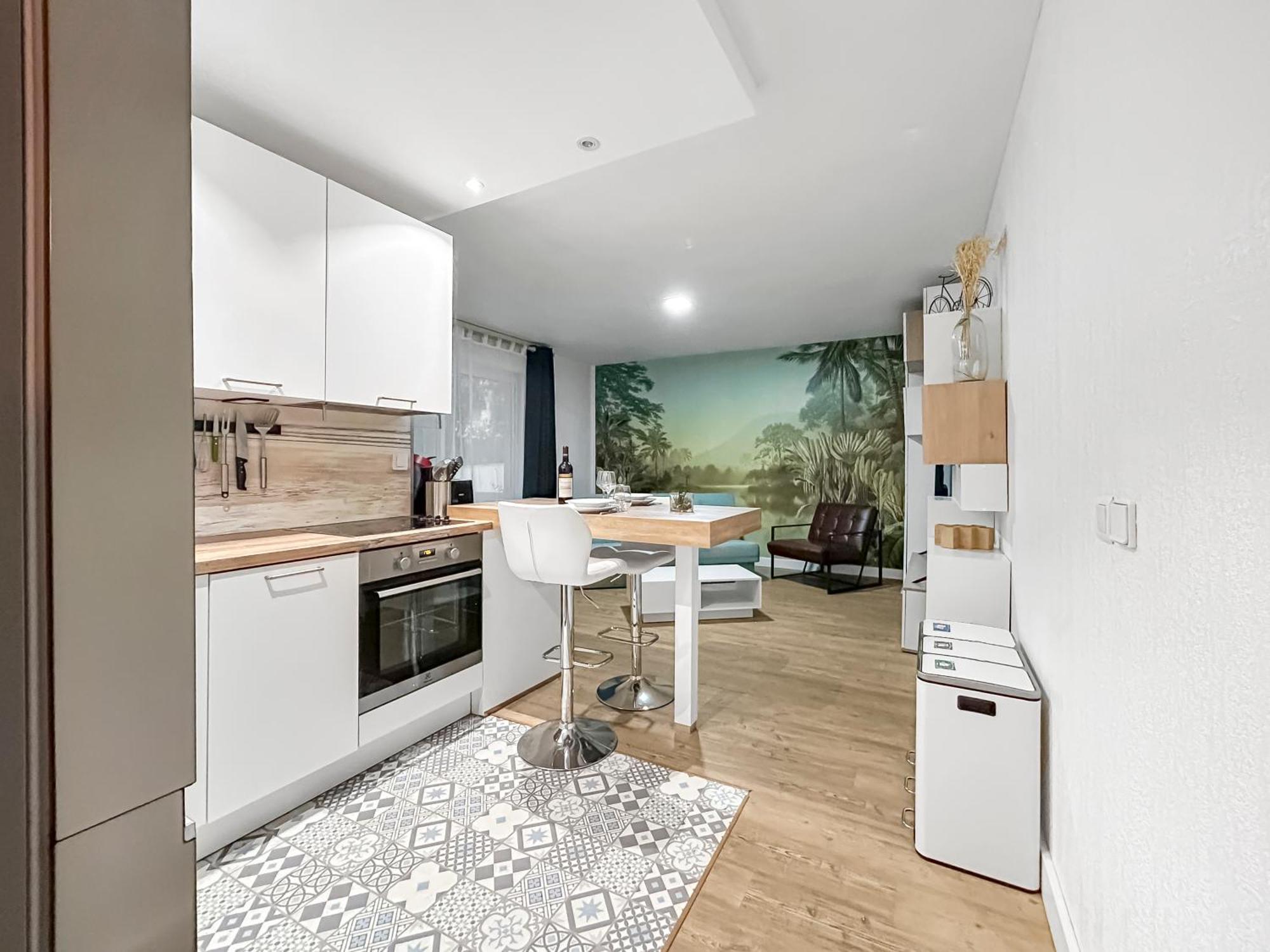 Apartament Balcon, Parking, Piscine Et Clim' A 2 Pas Du Port Santa Lucia Saint-Raphaël Zewnętrze zdjęcie